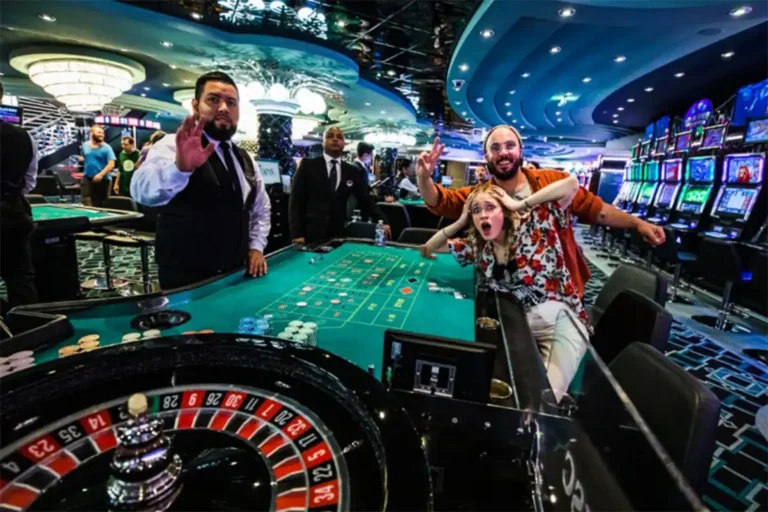 JC22_Ship-Casino